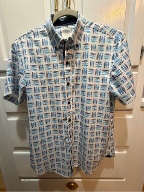 Men’s Construct Slim Fit Button Down  Short Sleeve Fish Design M Polyester